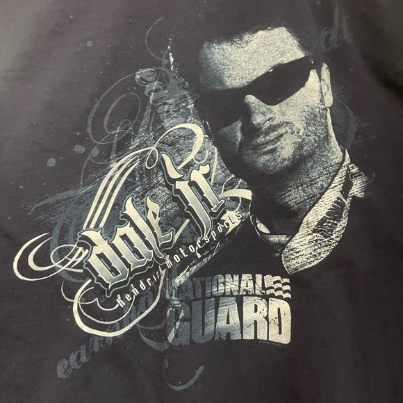 NASCAR men’s Tee Shirt size 2XL Dale Earnhardt Jr decals Chase brand - Picture 4 of 5